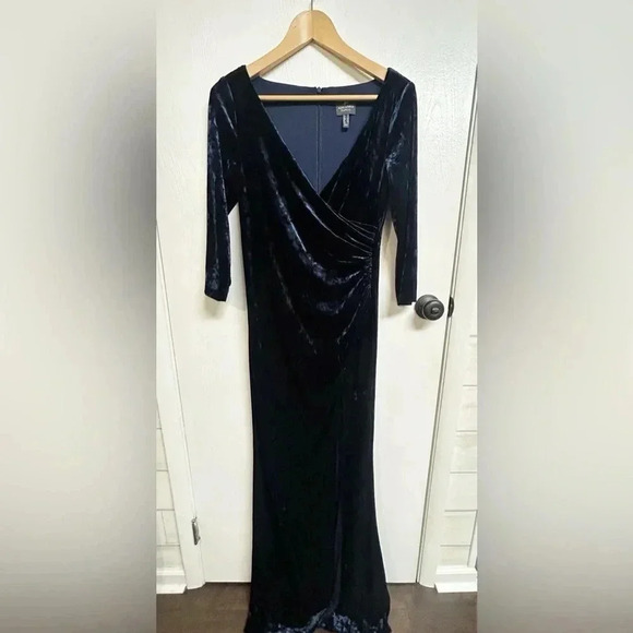 Adrianna Papell Navy Velvet Gown - Picture 2 of 9